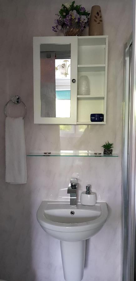 Enjoy Your Stay At Chorley Road Droitwich Dış mekan fotoğraf