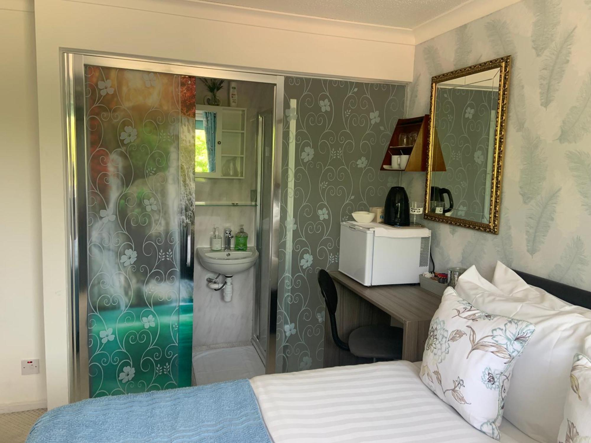 Enjoy Your Stay At Chorley Road Droitwich Oda fotoğraf